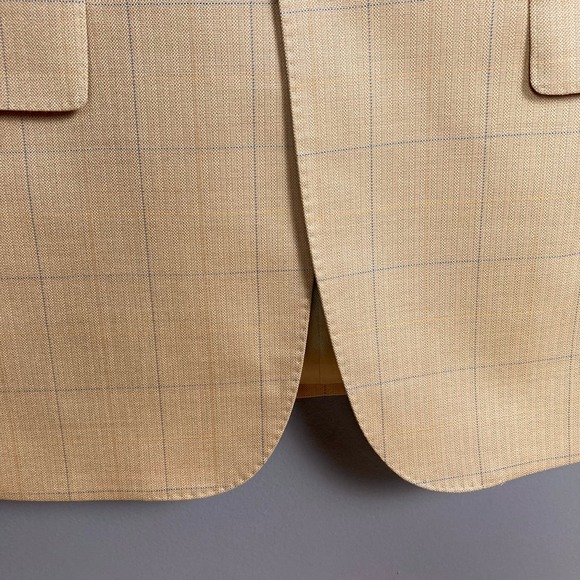 Baroni Couture Sport Coat  Size 38R Tan Camel Plaid Wool Blazer light neutrals - Picture 6 of 15